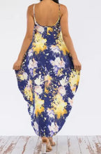 Load image into Gallery viewer, Cami Maxi Dress with Pockets (Splatter-Curvy)
